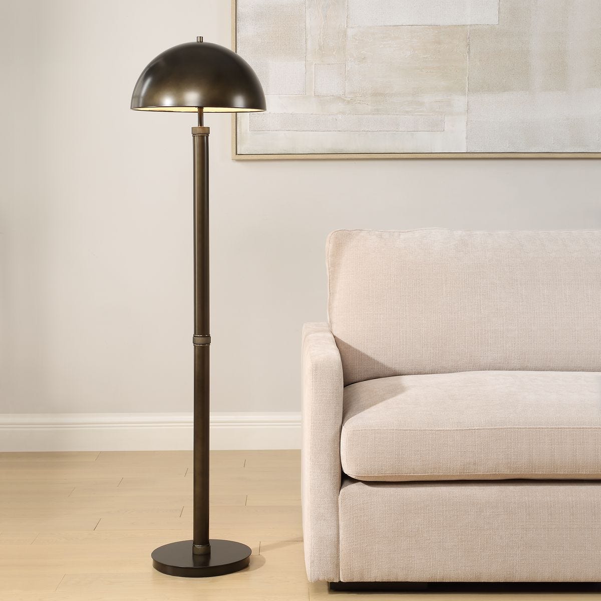 FLOOR LAMP