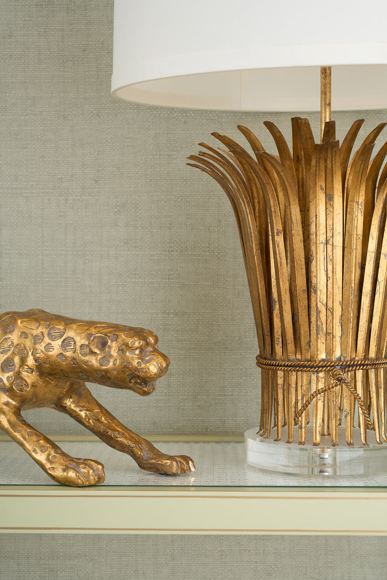 Leaf Lamp in 32 / Iron - Chelsea House