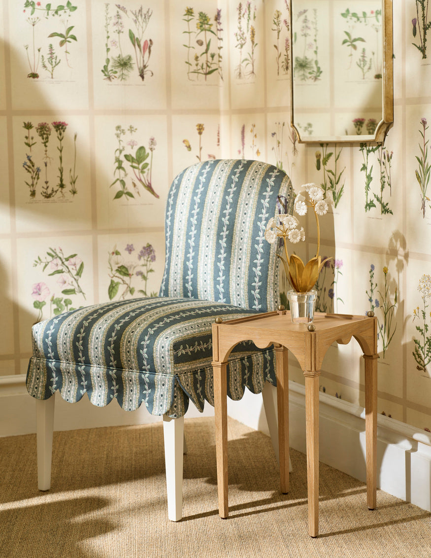 Kent Drinks Table - Oak in 21 / Wood - Chelsea House