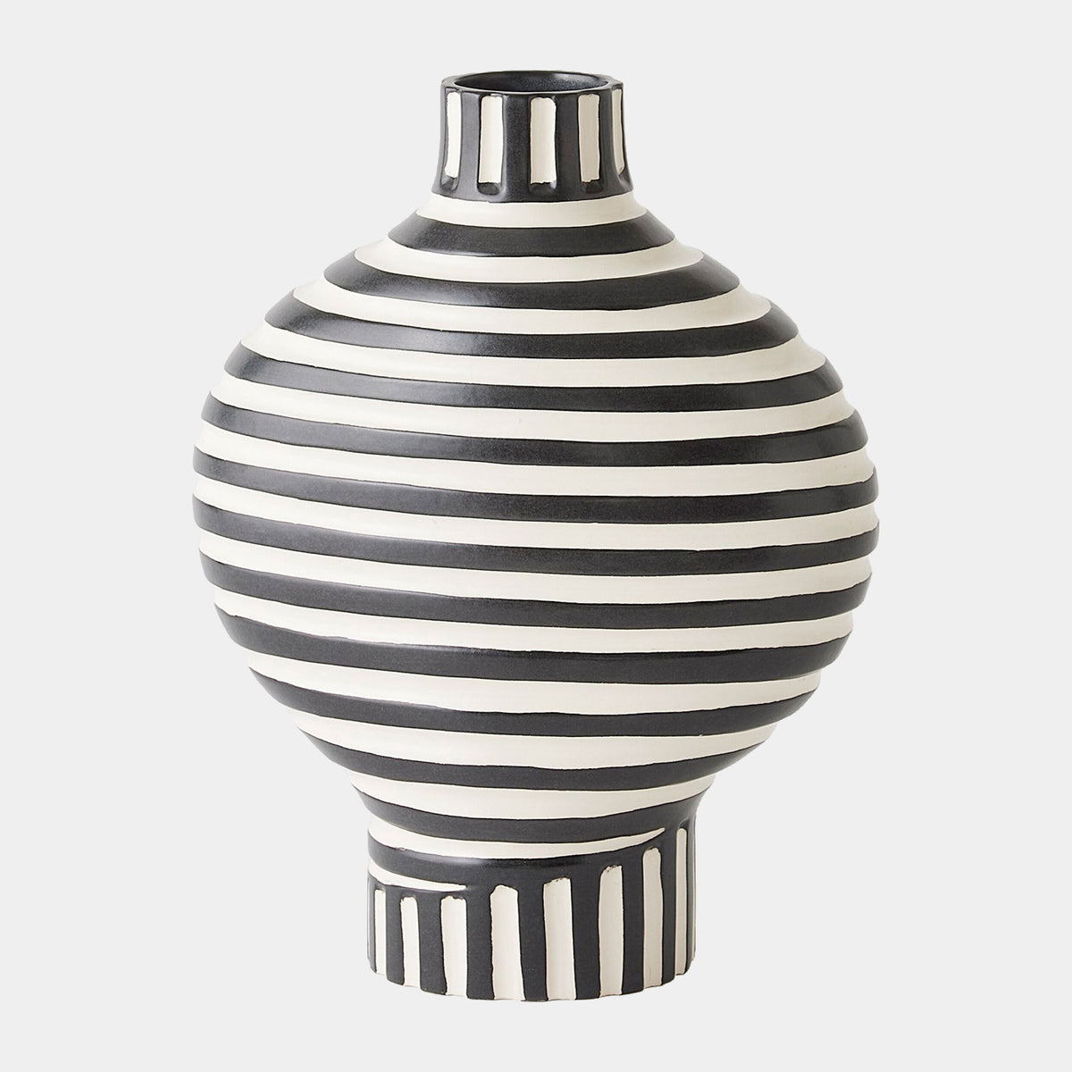 Colbert Vase-Black/White-Short