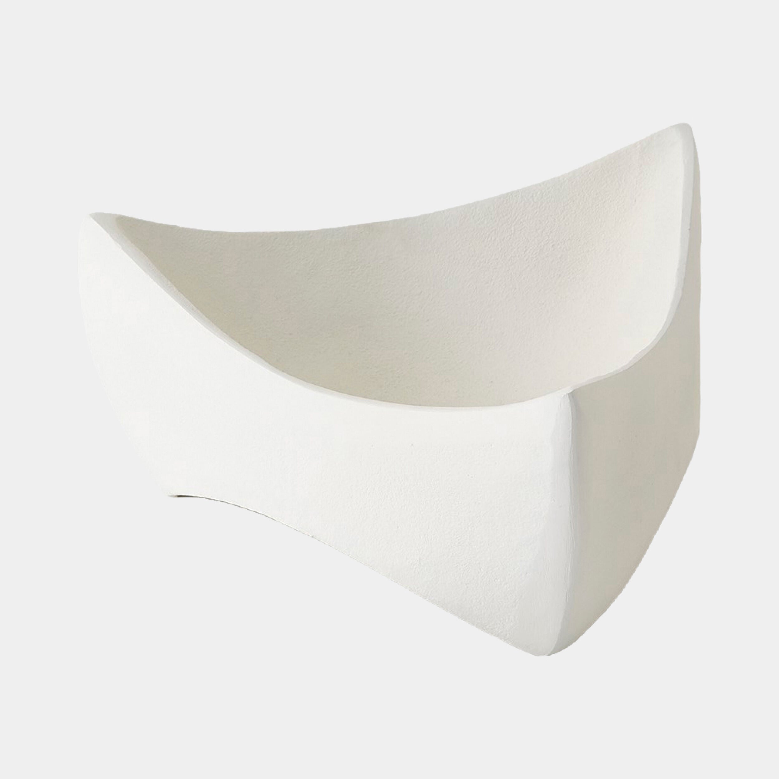 Leandre Triangle Bowl