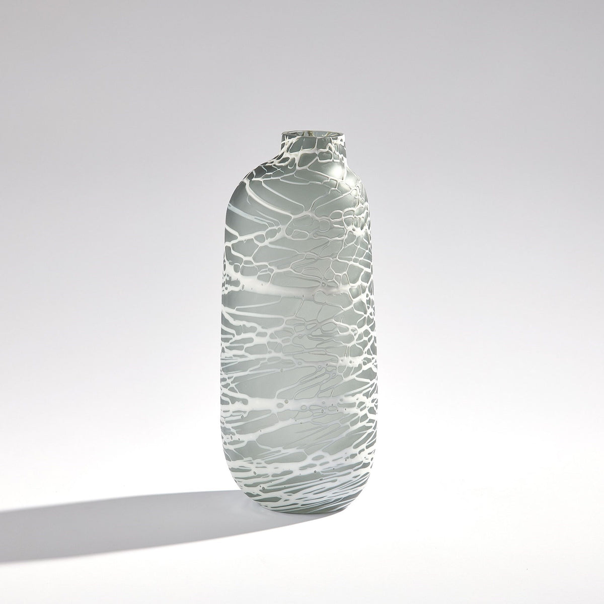 Palmata Vase-Gray