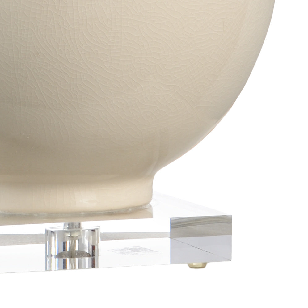 Astor Vase Lamp - Cream in 32 / Ceramic/Porcelain - Chelsea House