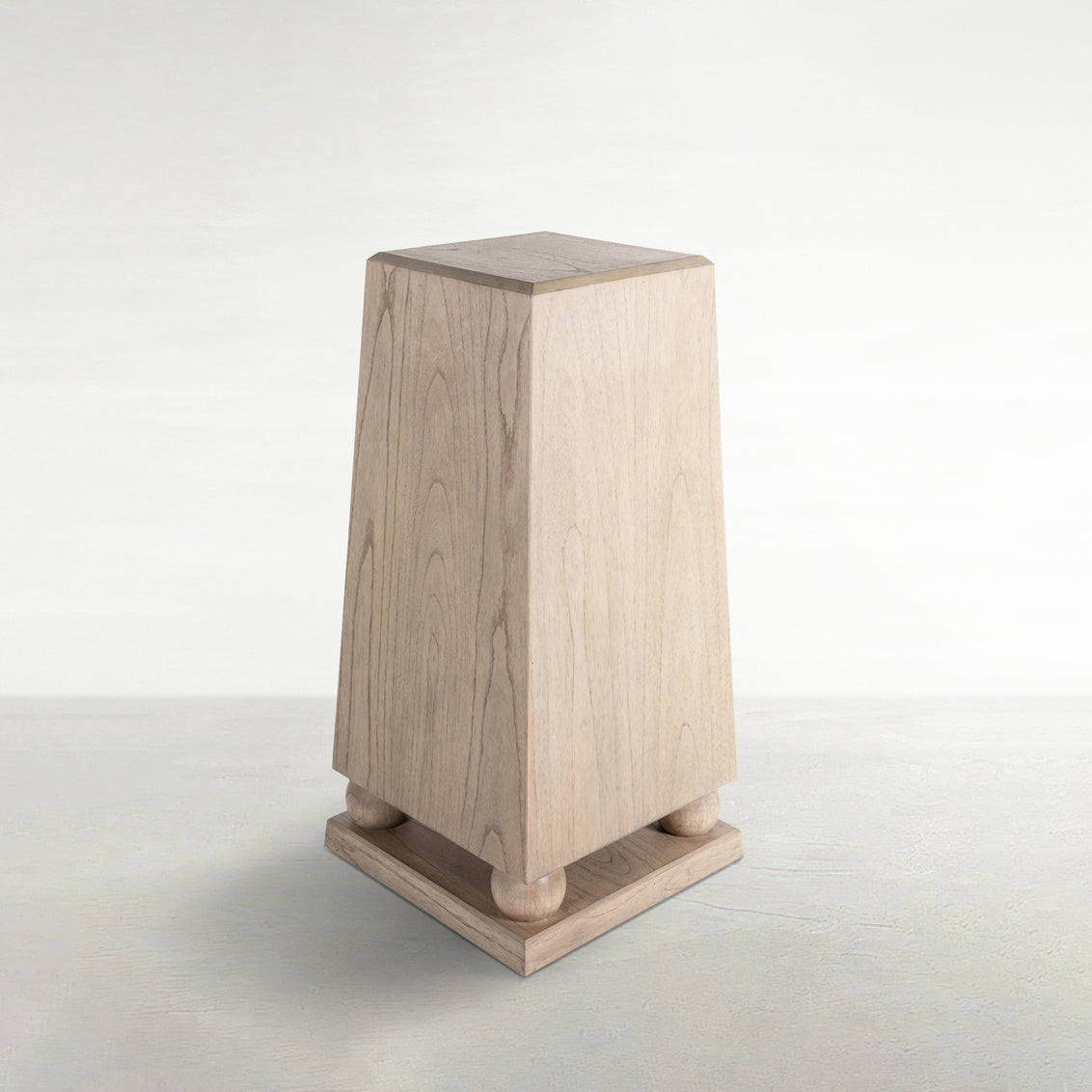 Chess Pedestal