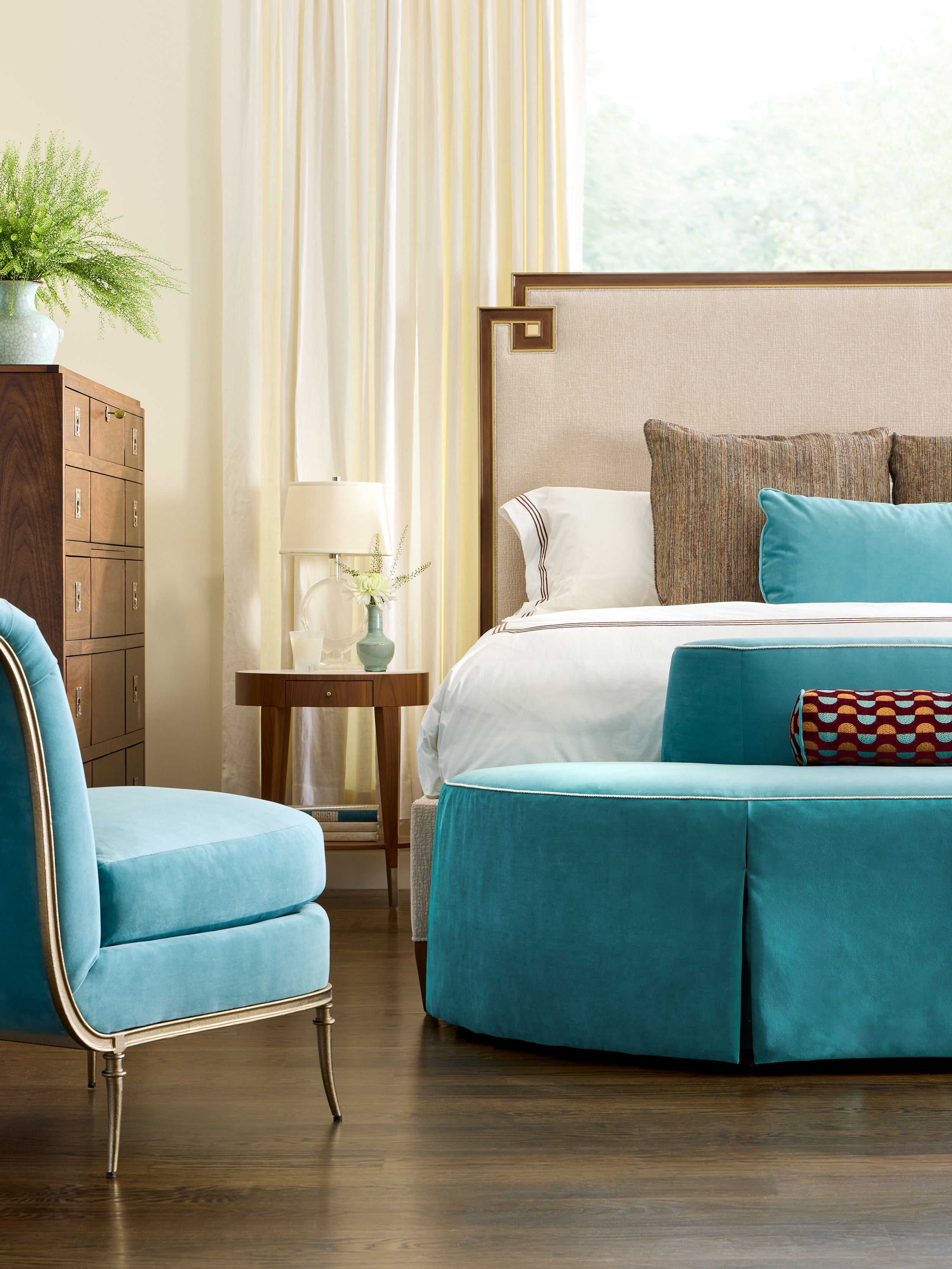 Elise Queen Bed in Maple Veneers, Beech Solids - Hickory Chair