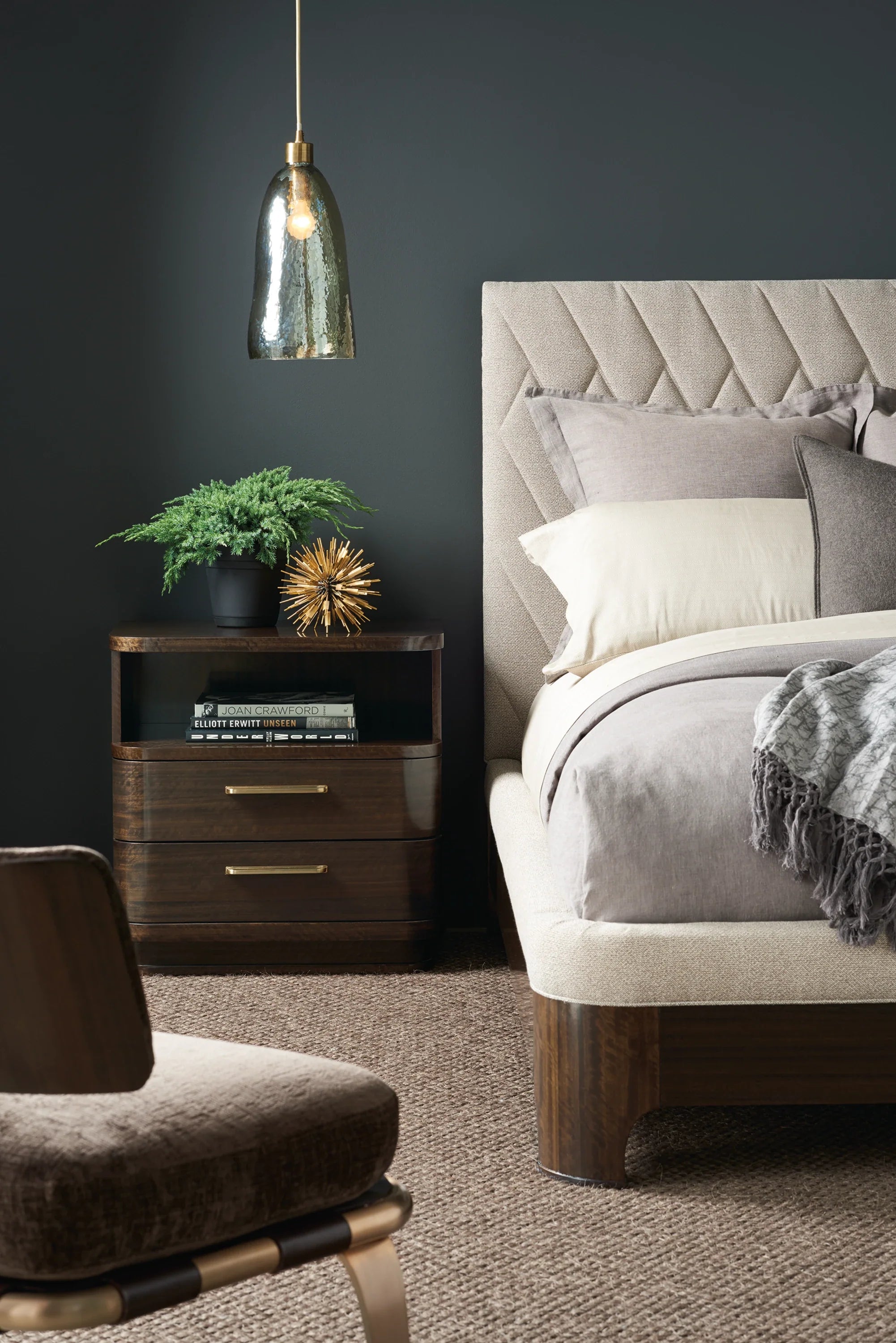 Moderne Bed Cal King