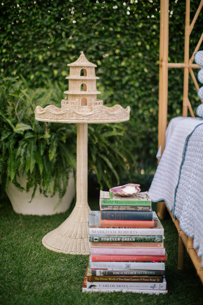 Sloane Side Table in Natural/Clear / Rattan - Chelsea House