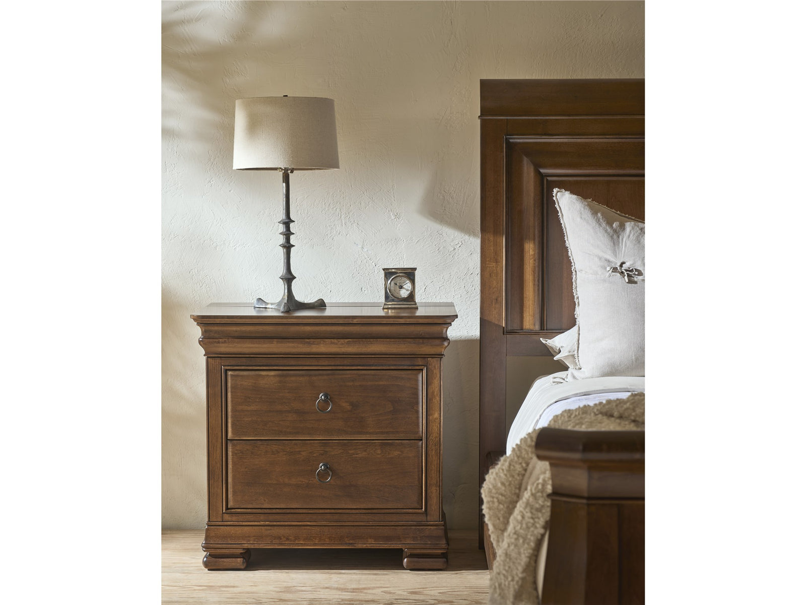 New Lou Nightstand