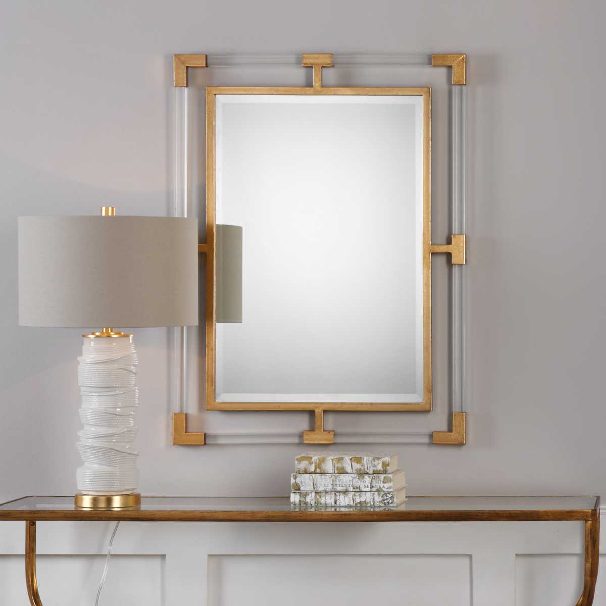 Balkan Mirror, Gold