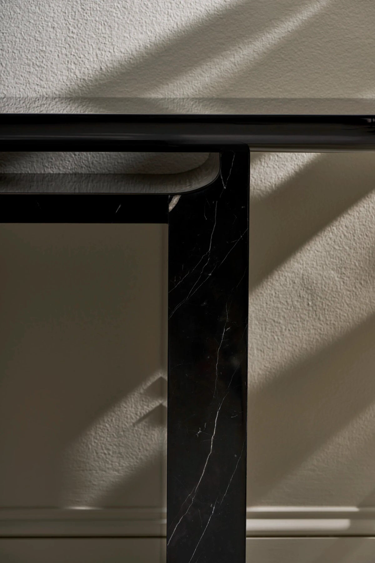Overlap Console Dark