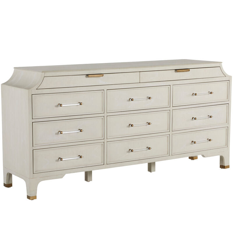 Alexandra Dresser