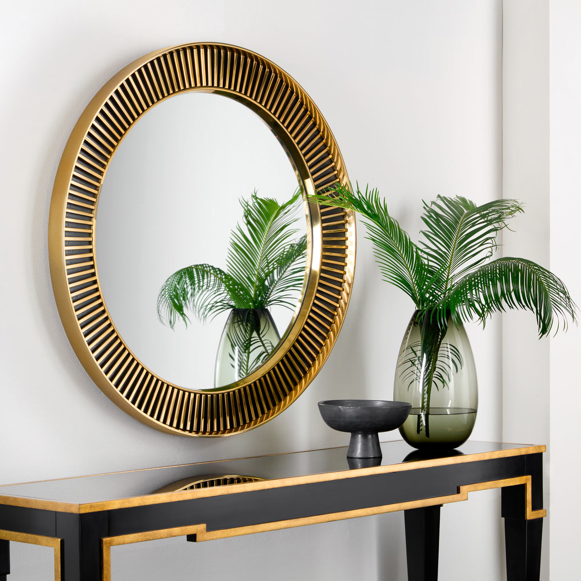 Modern History Tuxedo Round Mirror MH1223F01
