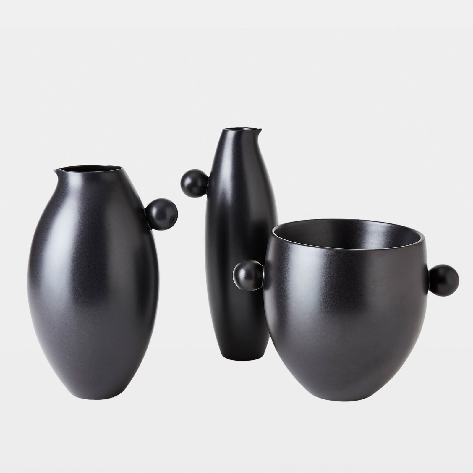 Ball Handled Pitcher-Black-Sm