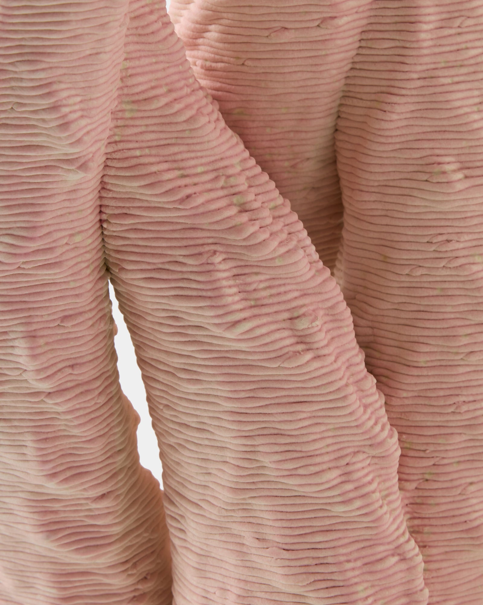 Coral Vase-Pink-Med