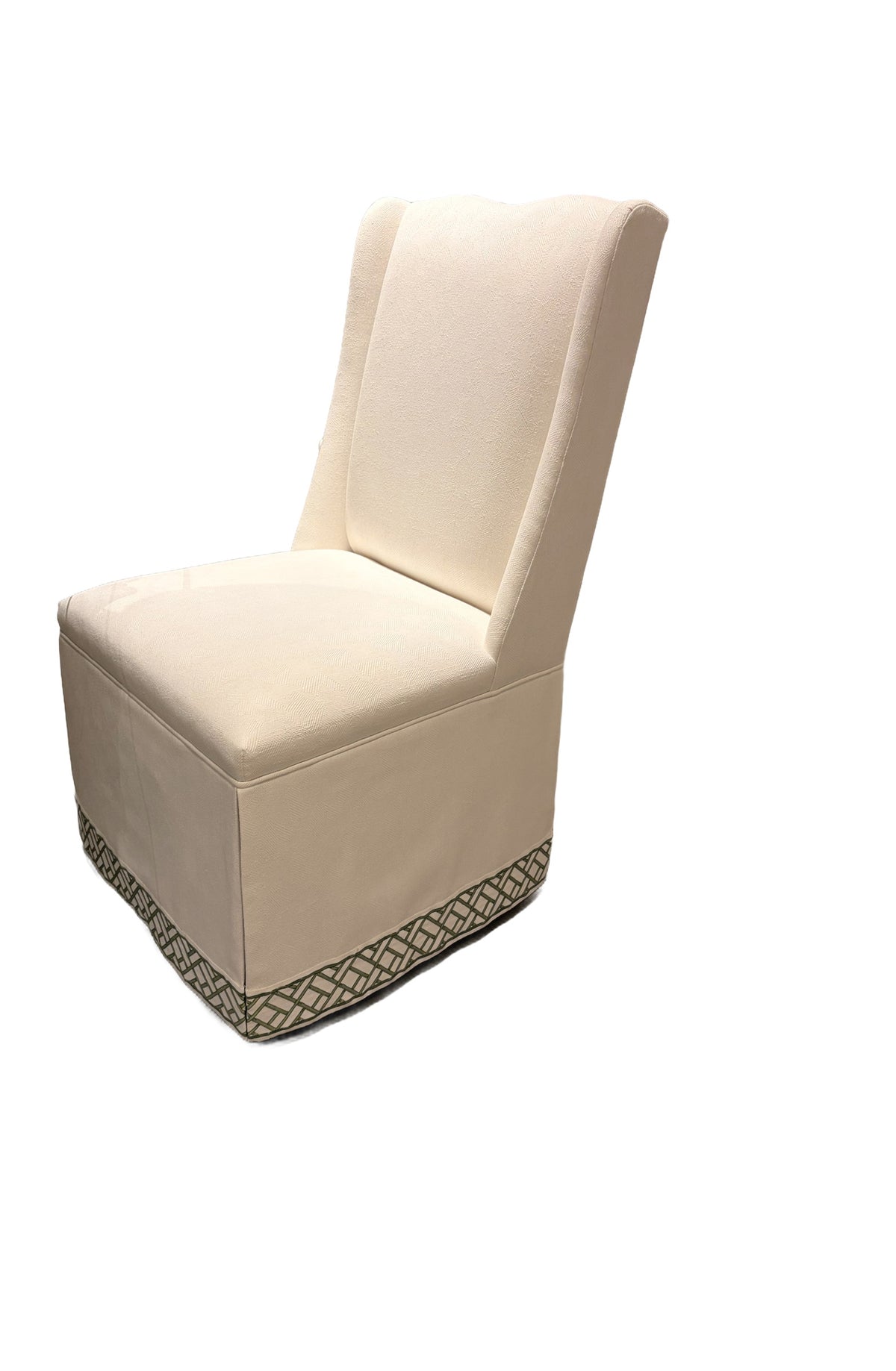 Gwen Skirted Dining Chair in Aruba Bleach