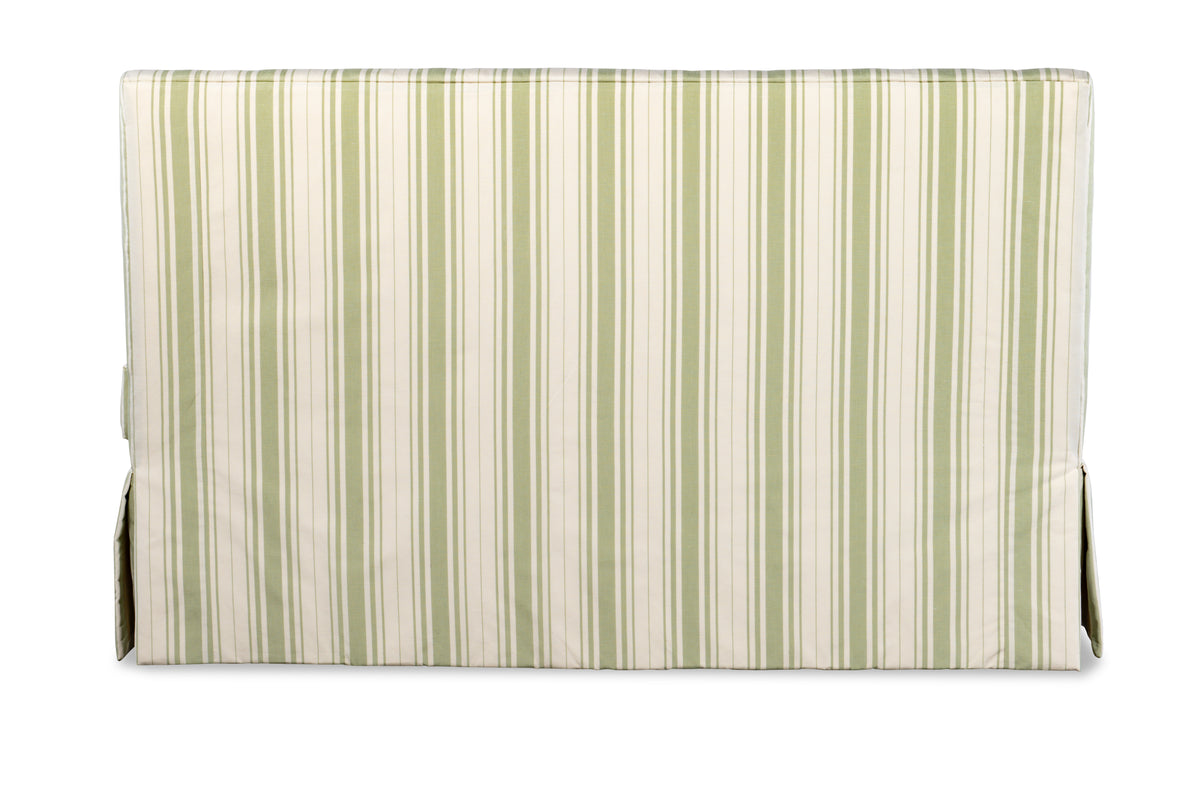 Eton Skirted Settee
