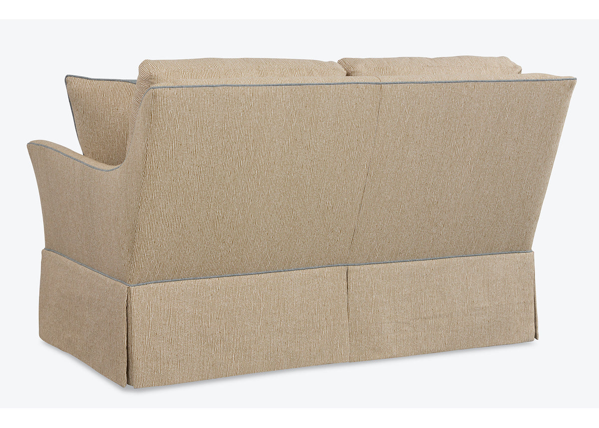 Ensemble Skirted Loveseat
