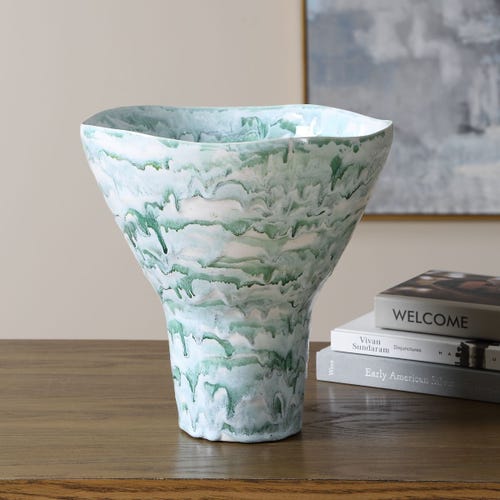 Jameis Vase