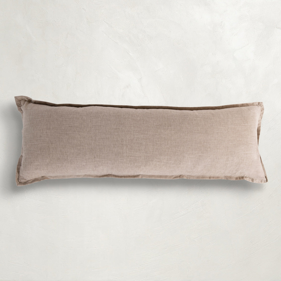 Strai Wheat Poly 14x24