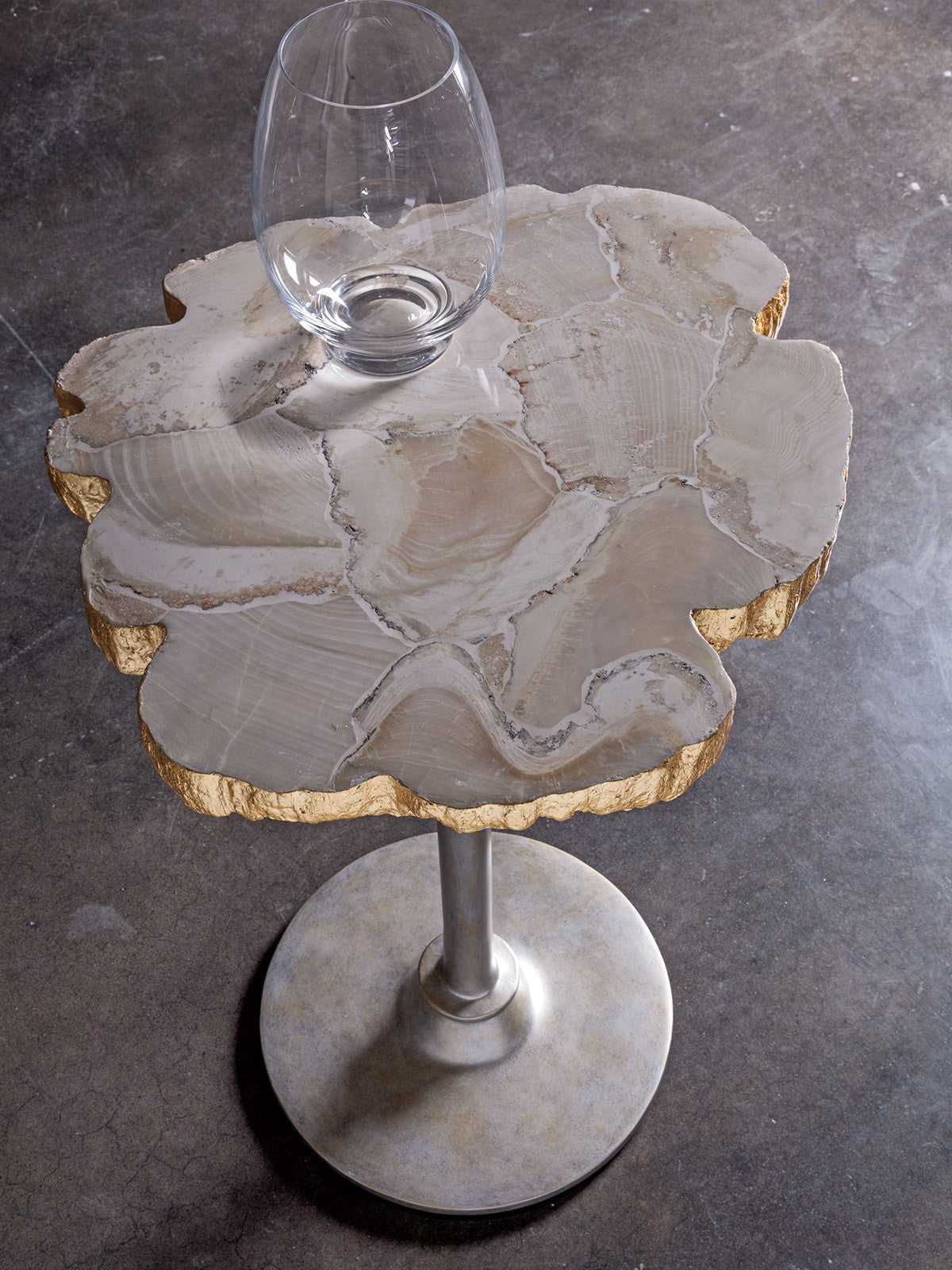 Gregory Spot Table