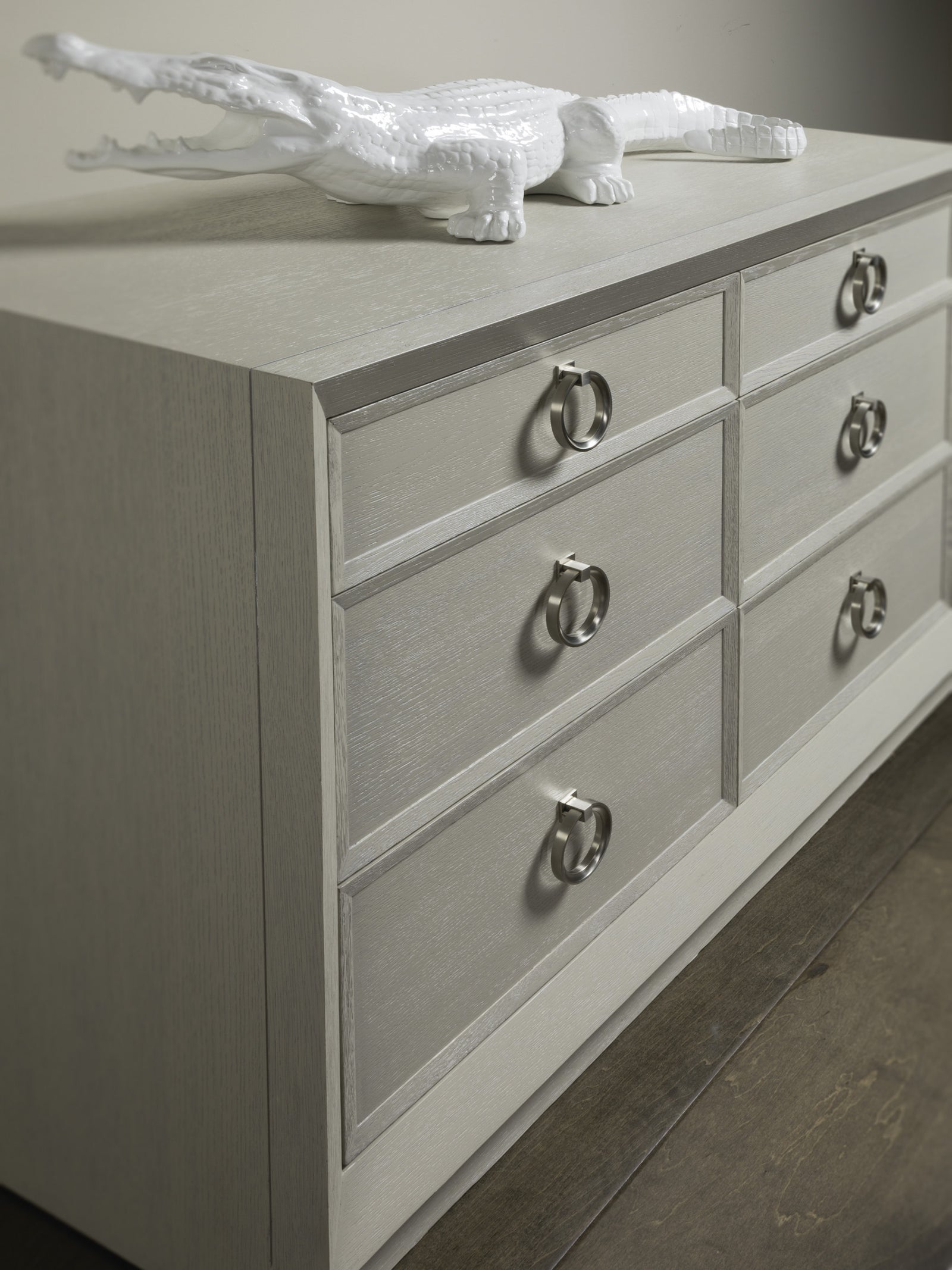 Zeitgeist White Double Dresser