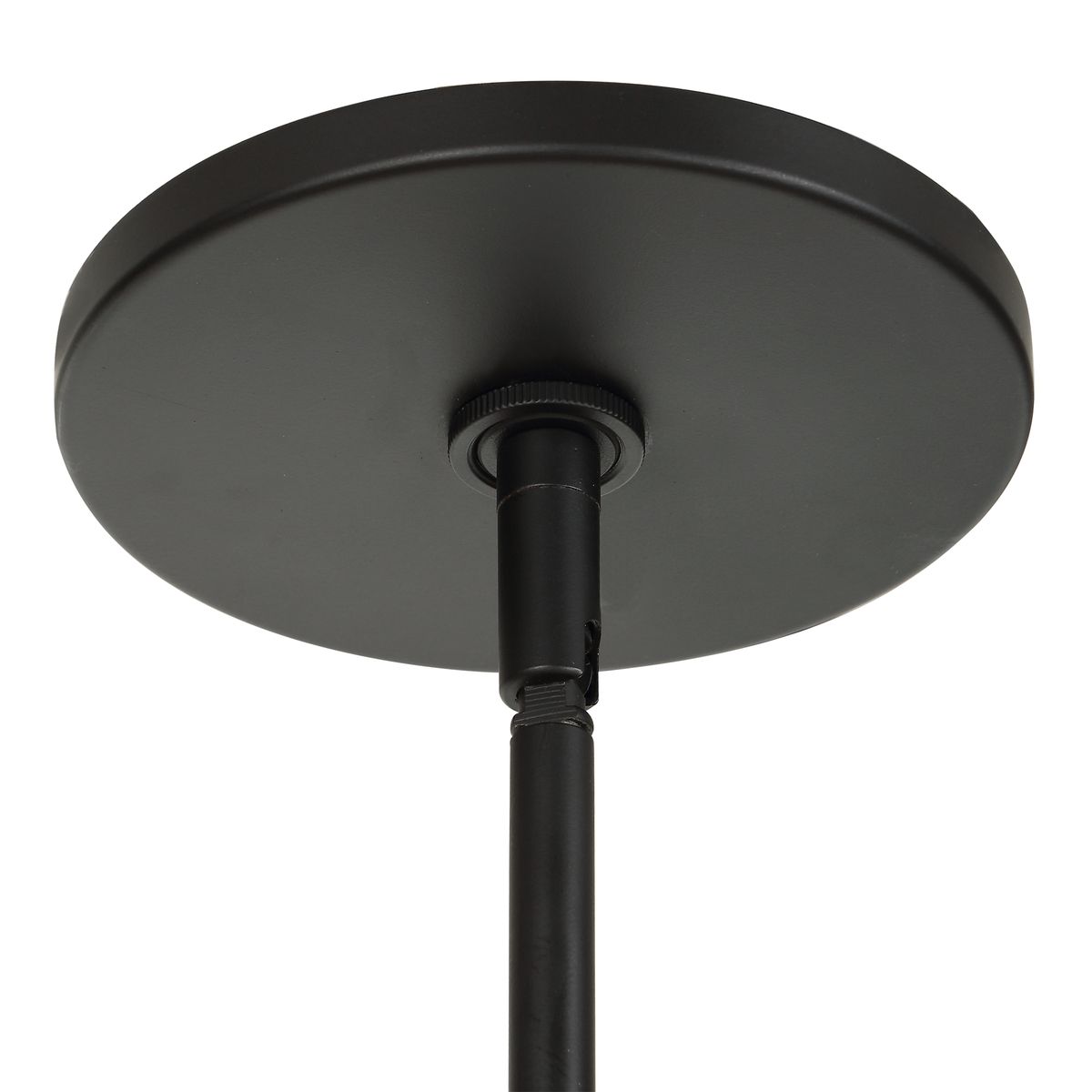Reins, 4 Lt Chandelier