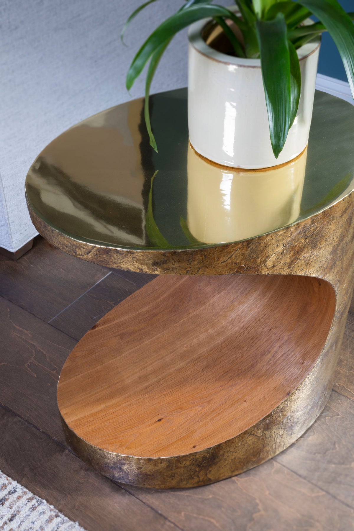 Thornton Oval Side Table