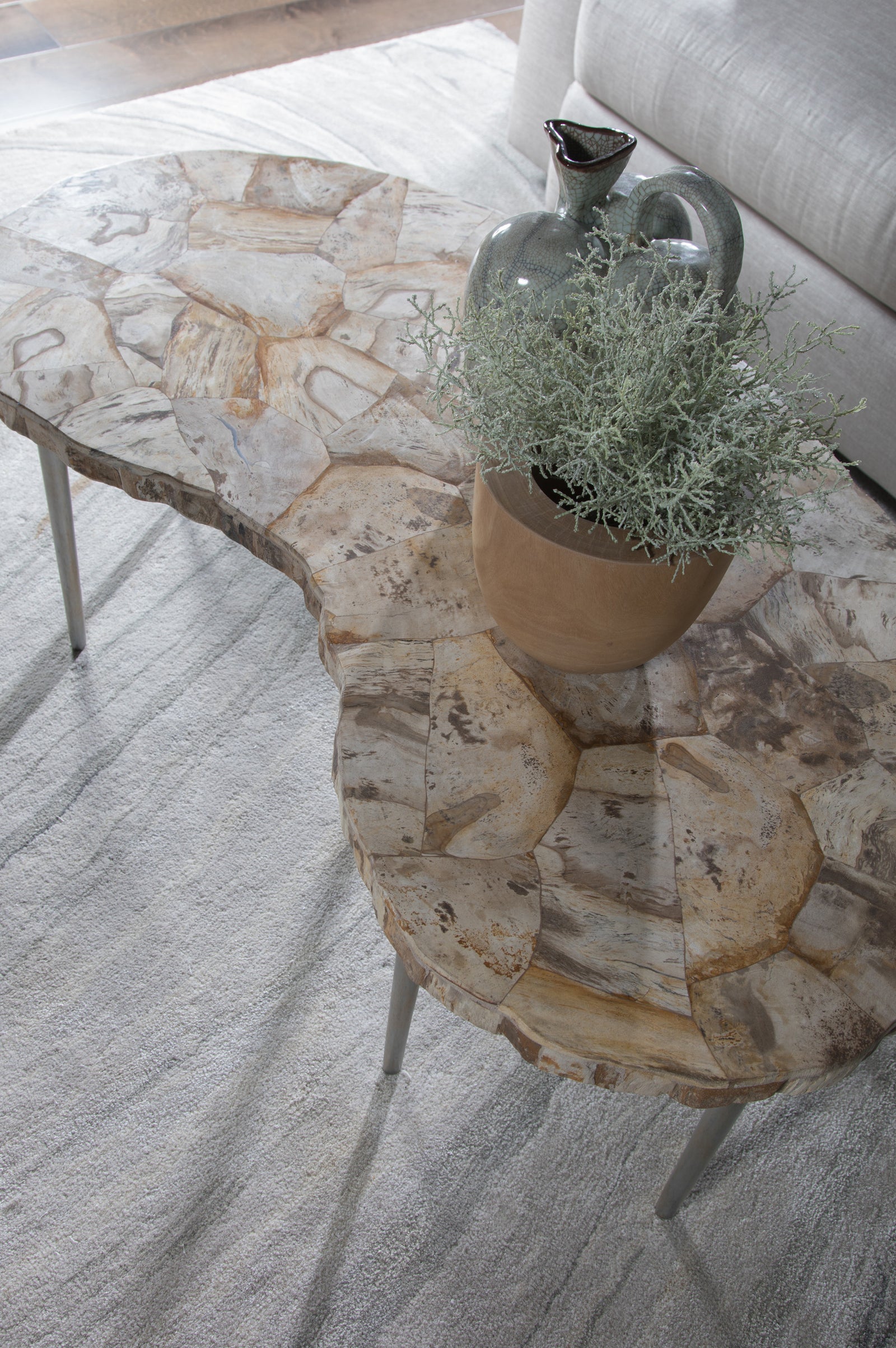 Caldera Kidney Cocktail Table