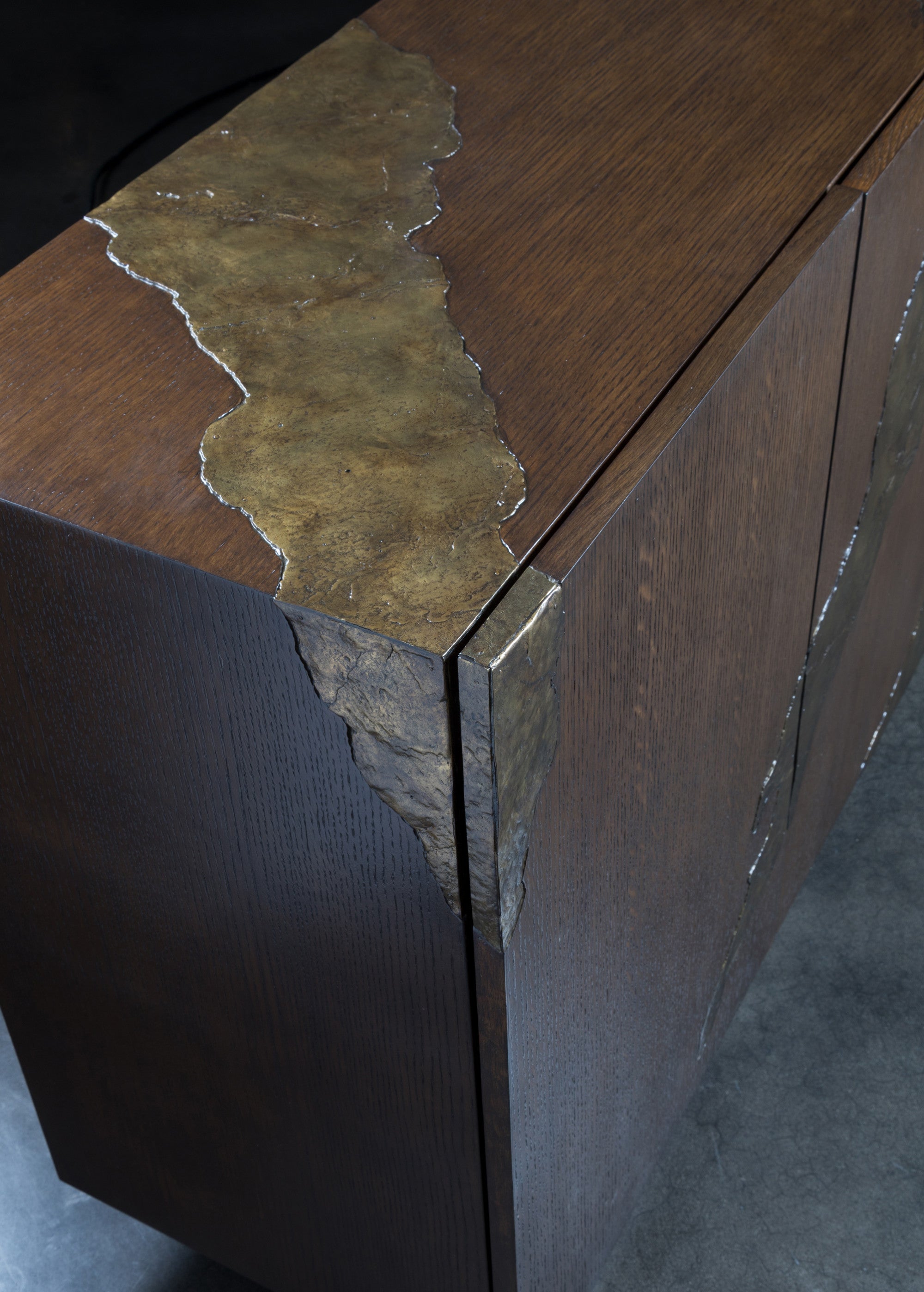 Contango Media Console
