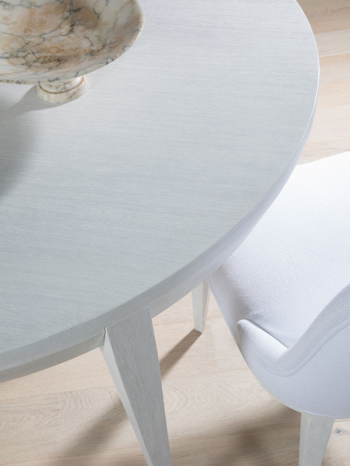 Marcel Round/Oval Dining Table