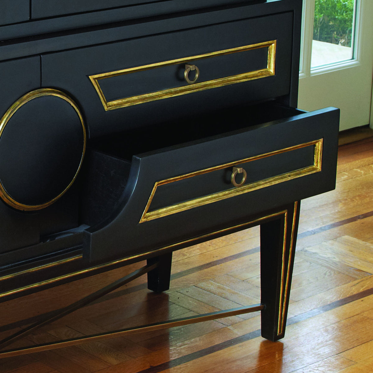 Heerman Collector's Console-Black