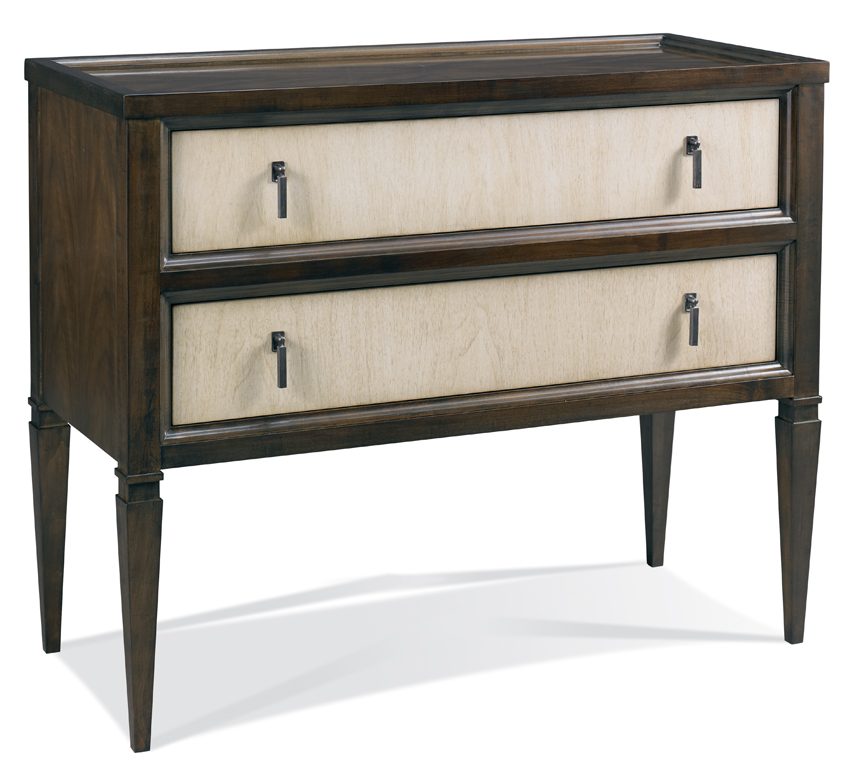 Nolan Chest