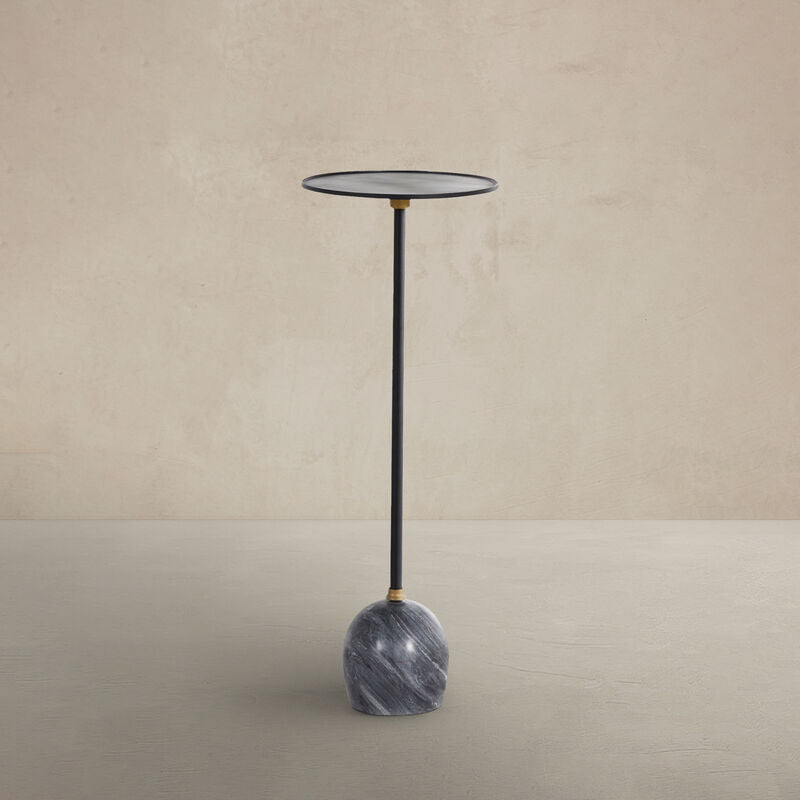 Neil Drinking Table