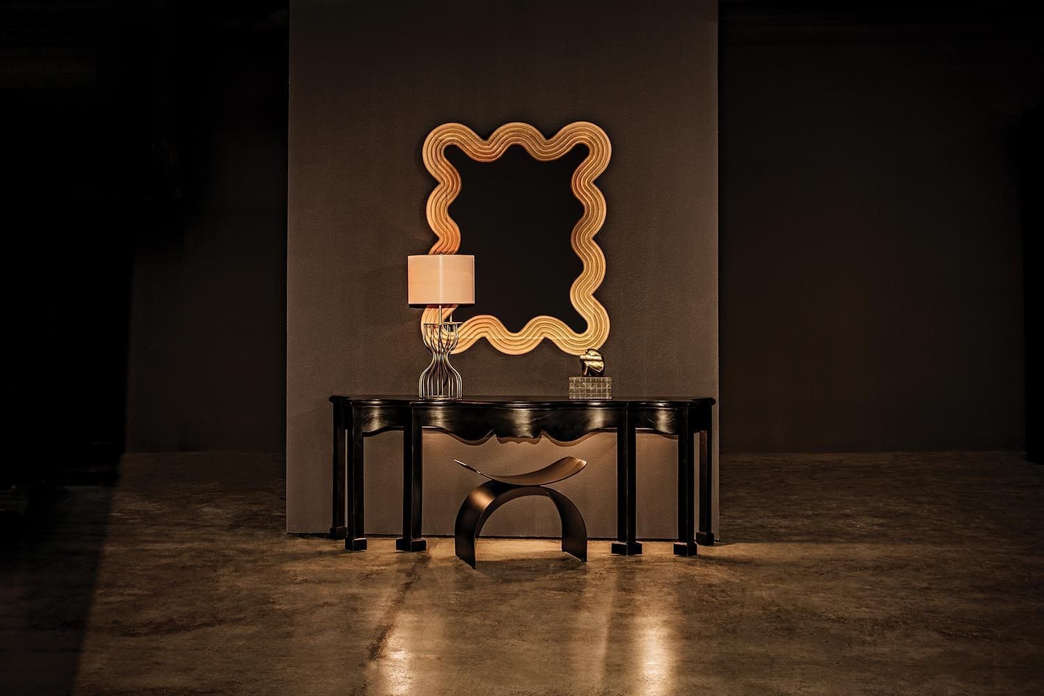 Papillon Stool, Black Iron