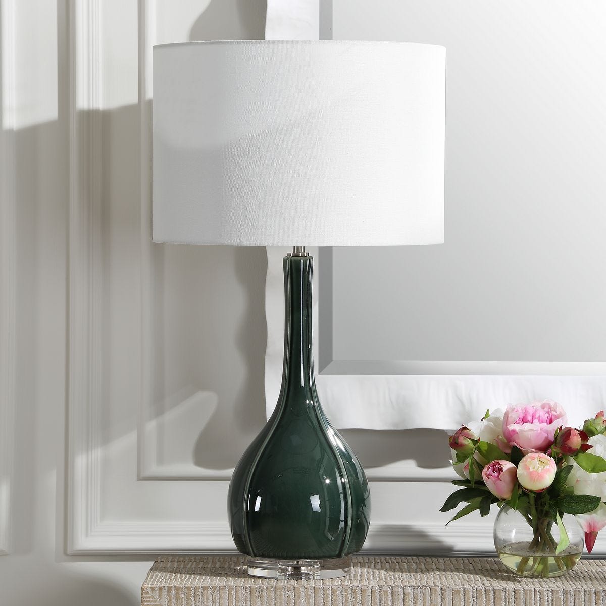 Essex Table Lamp
