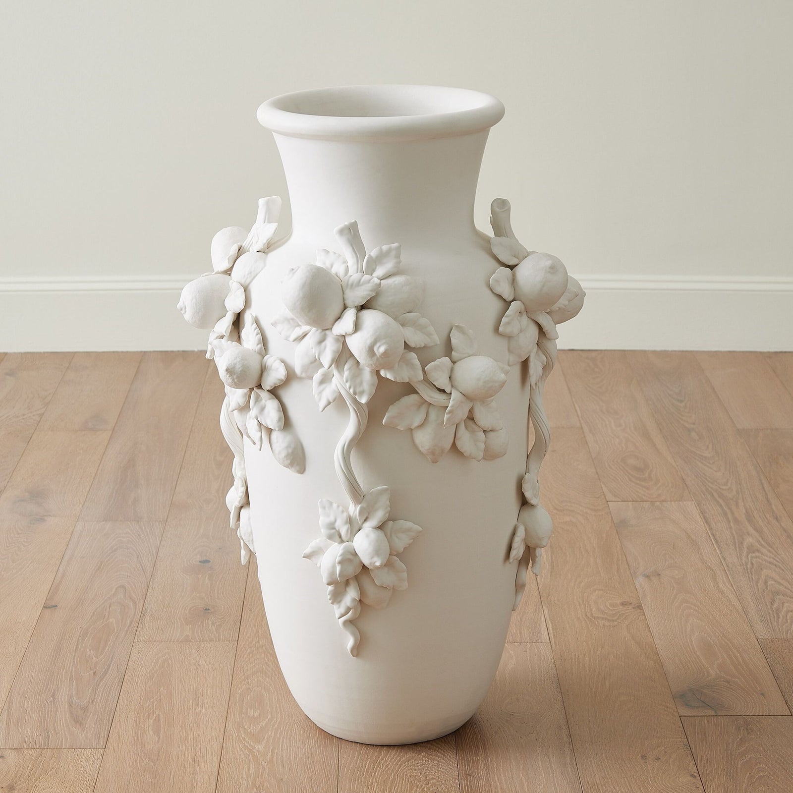 Villa Limone Urn-Matte White-Lg