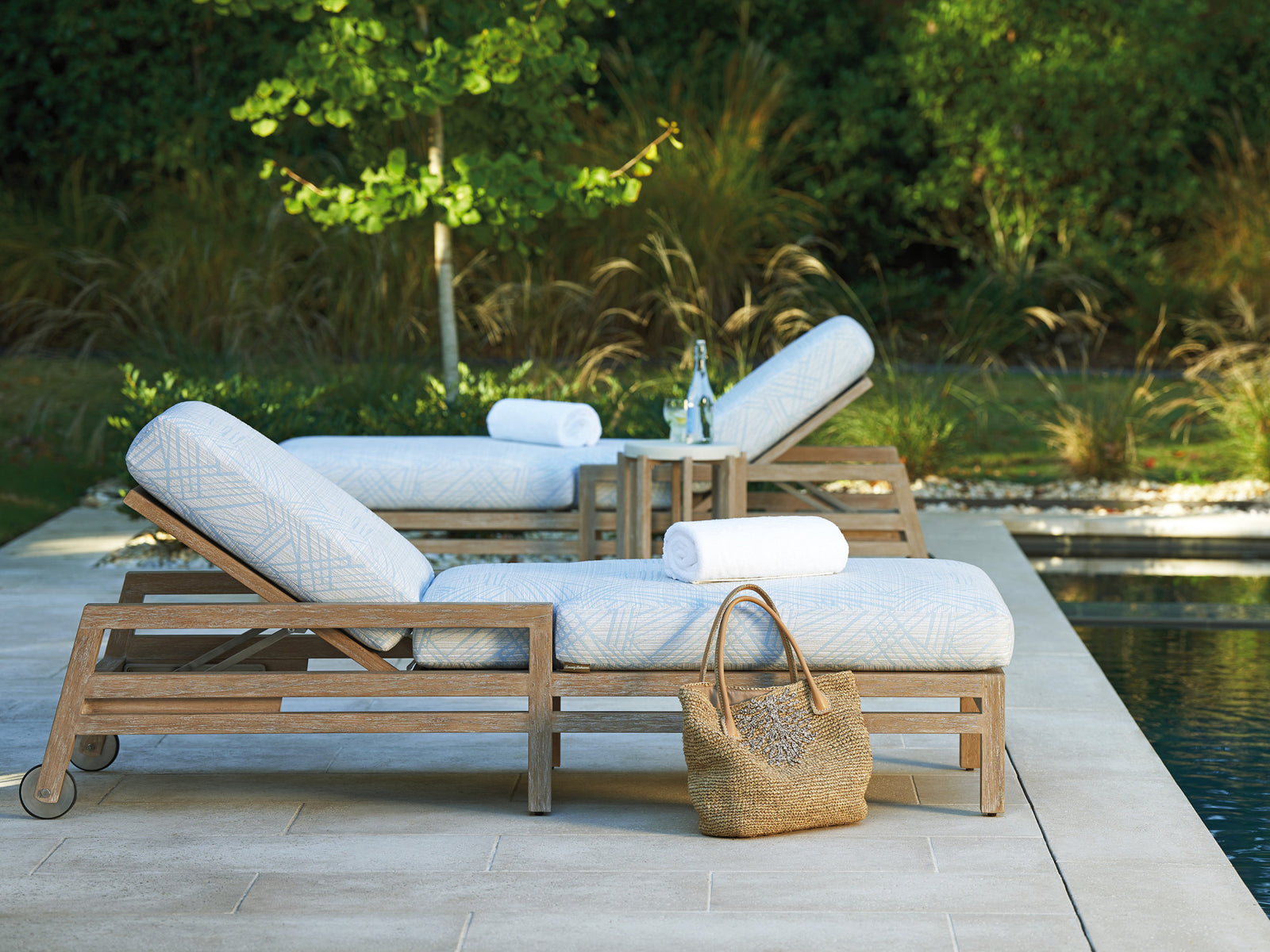 Chaise Lounge