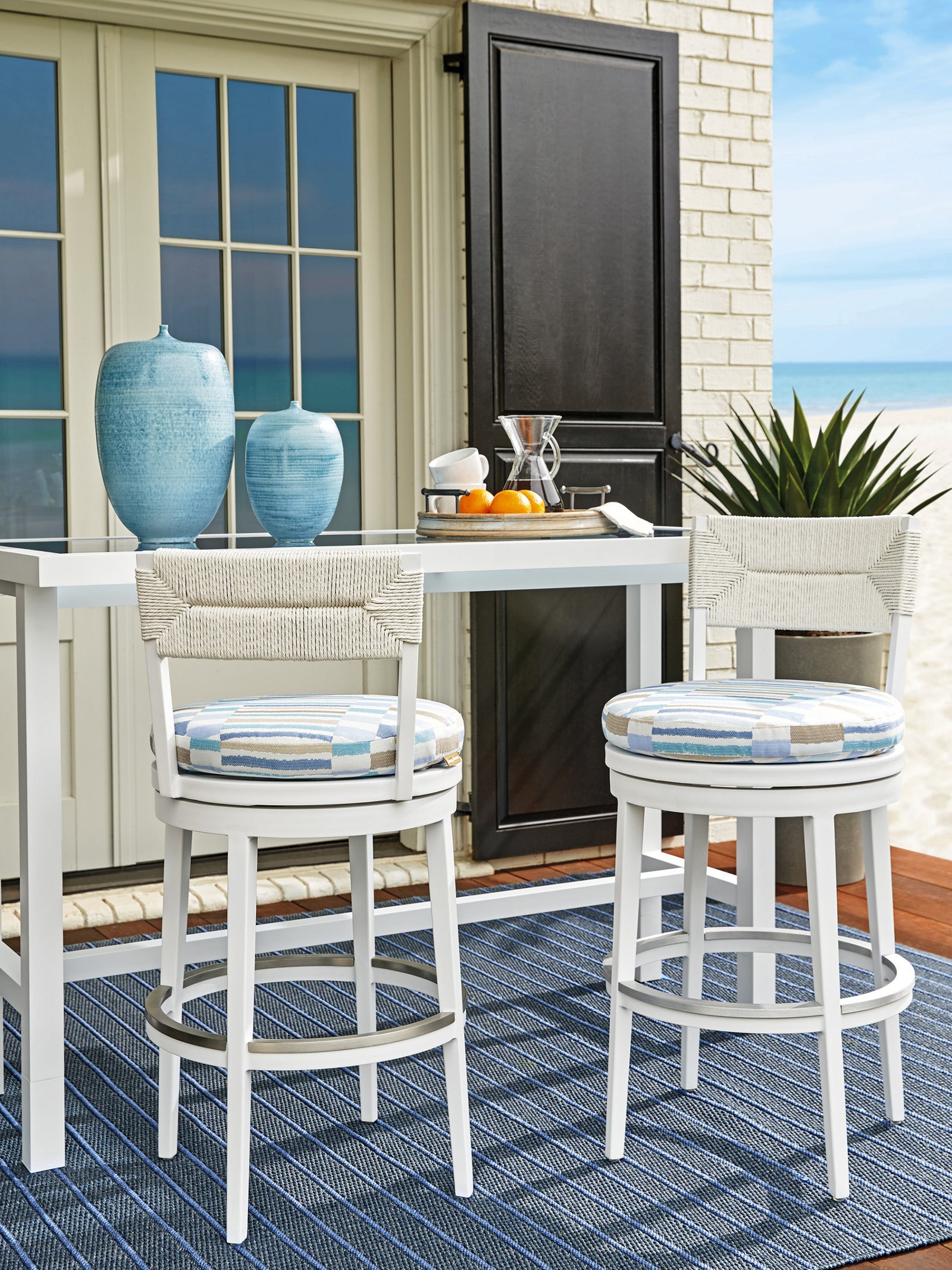 Swivel Bar Stool
