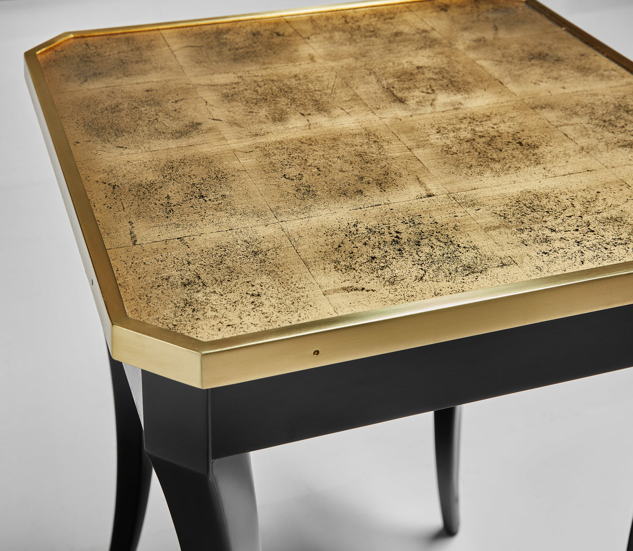 Modern History Fontaine Spot Table MH1092F01