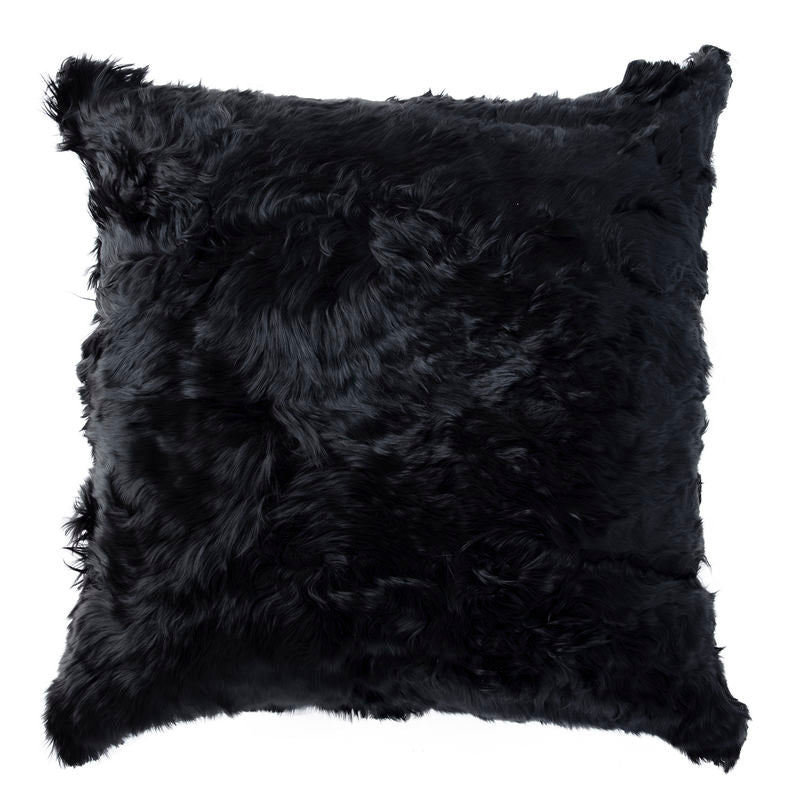 Alpaca Midnight Feather 22x22