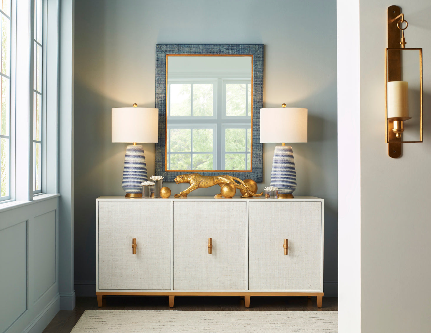 Hive Lamp - Blue in 28.5 / Ceramic/Porcelain - Chelsea House