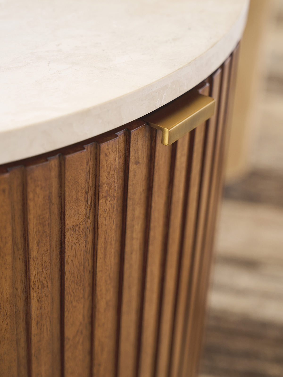 Avenida Round End Table