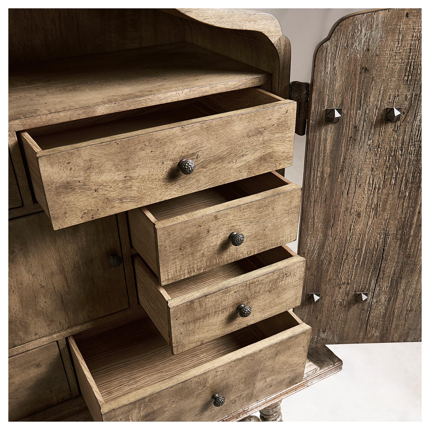 Caldera Box Cabinet