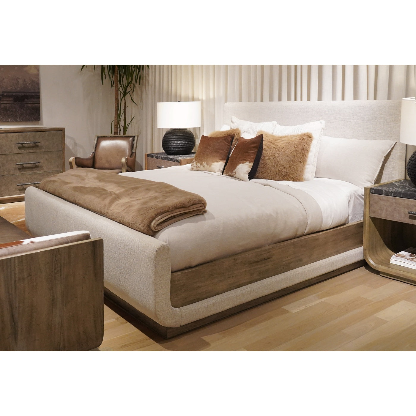Stone Ridge Upholstered King Bed Light