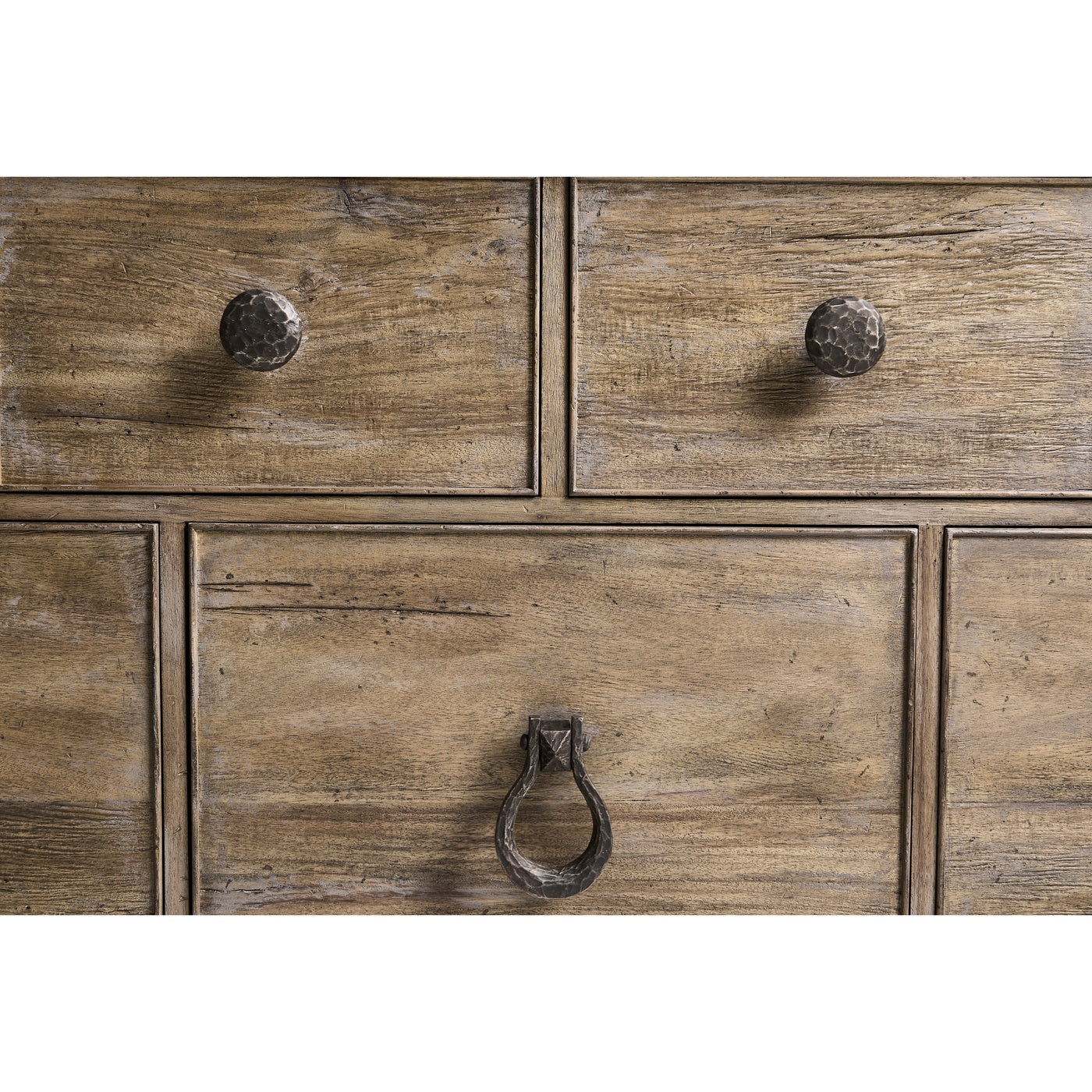 Caldera Dresser