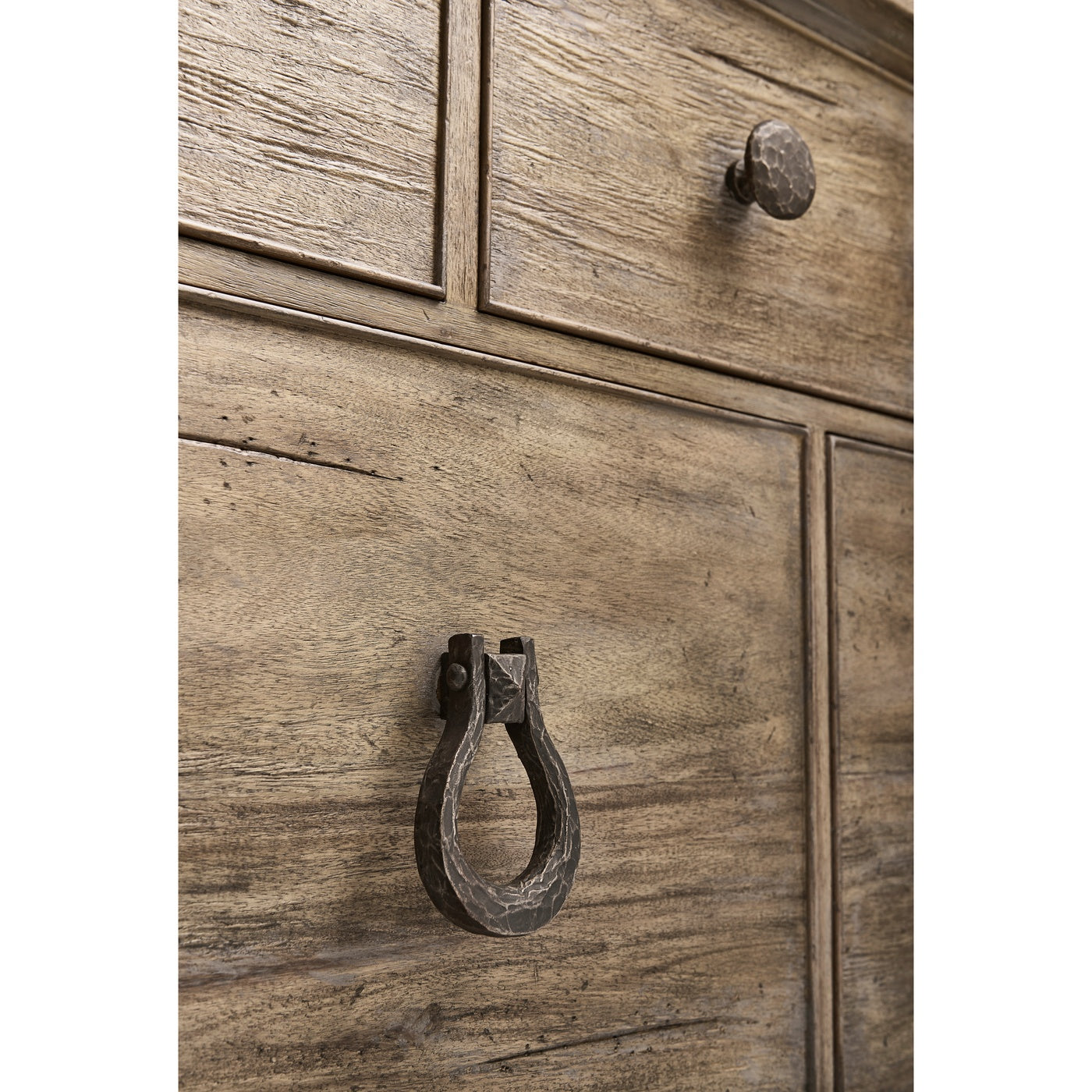Caldera Dresser