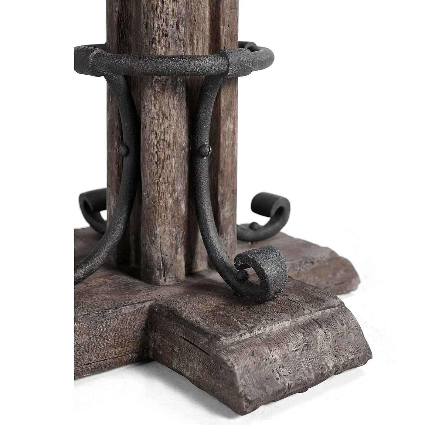 Caldera Oscura Square Bar Table