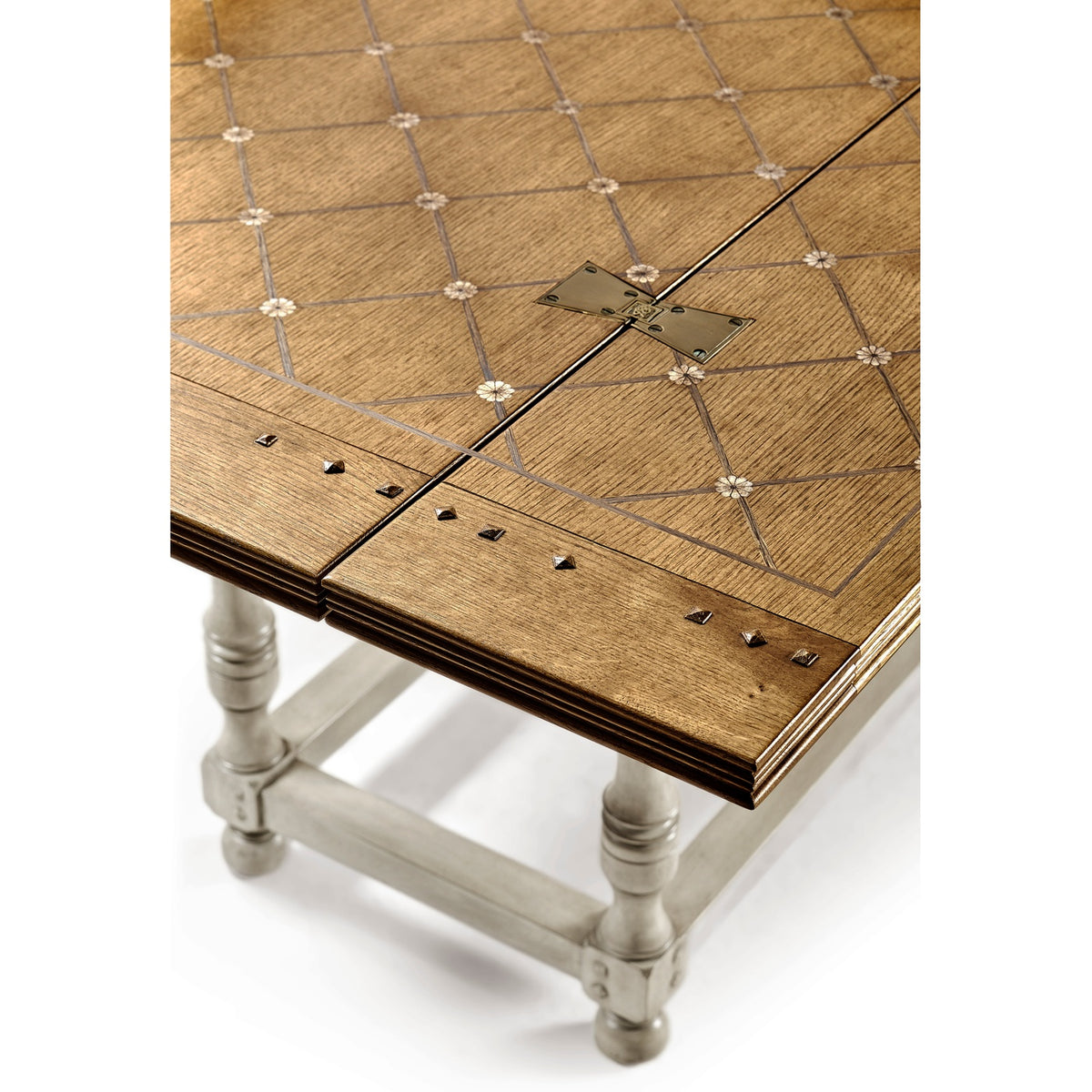 Dielectric Hunt Table