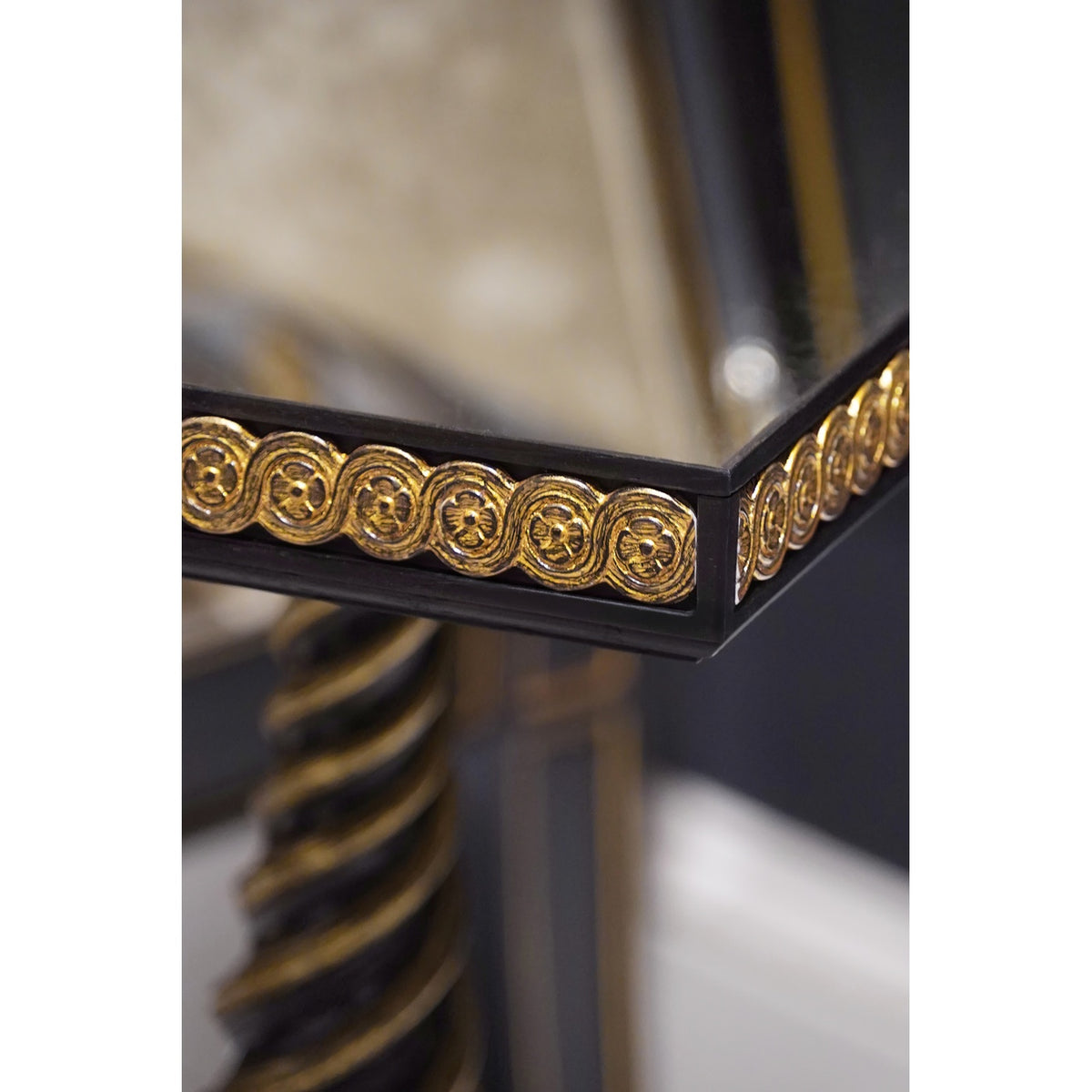 Buckingham Square End Table