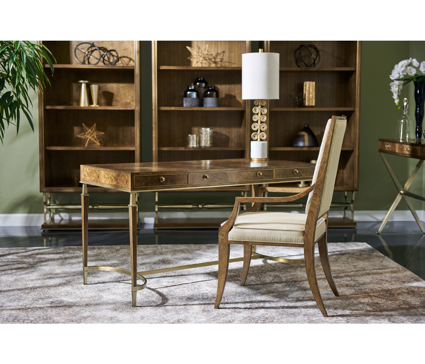 Barcelona Desk